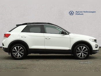Used Volkswagen T-Roc 2018 for sale - 79117377: Photo