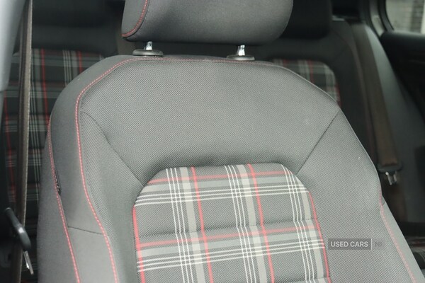 Used Volkswagen Golf 2019 for sale - 77958791: Photo 32