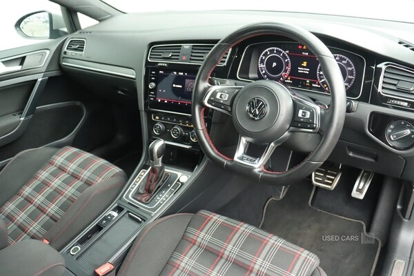 Used Volkswagen Golf 2019 for sale - 77958791: Photo 6