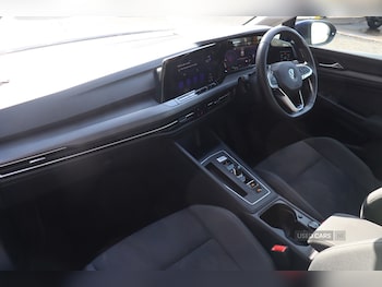 Used Volkswagen Golf 2021 for sale - 75553590: Photo