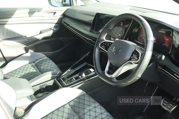 Used Volkswagen Golf 2023 for sale - 78035392: Photo 2