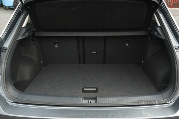 Used Volkswagen T-Roc 2025 for sale - 77840245: Photo 10