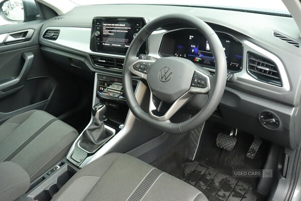 Used Volkswagen T-Roc 2025 for sale - 77840245: Photo 6