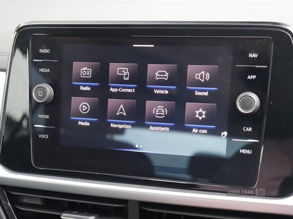 Used Volkswagen T-Roc 2023 for sale - 76201895: Photo 27