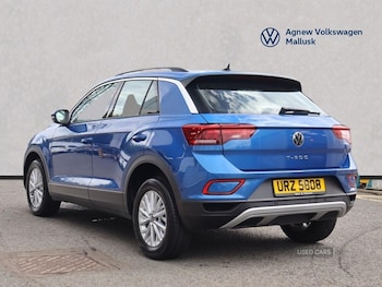 Used Volkswagen T-Roc 2023 for sale - 76201895: Photo 3
