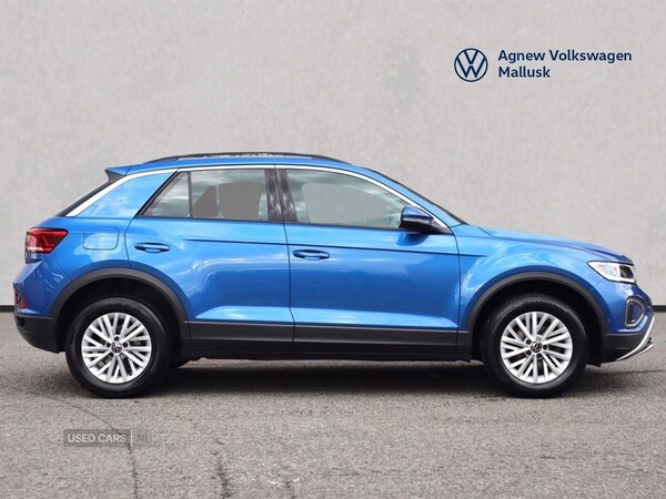 Used Volkswagen T-Roc 2023 for sale - 76201895: Photo 4