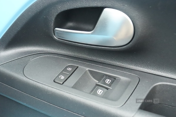 Used Volkswagen up! 2023 for sale - 78205903: Photo 30