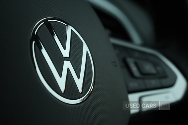 Used Volkswagen T-Roc 2023 for sale - 77634240: Photo 22