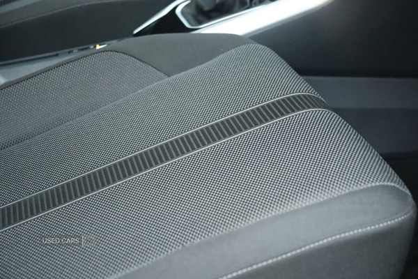 Used Volkswagen T-Roc 2023 for sale - 77634240: Photo 23