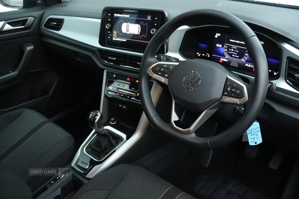 Used Volkswagen T-Roc 2023 for sale - 77634240: Photo 6