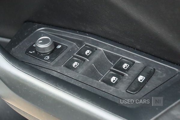 Used Volkswagen T-Roc 2023 for sale - 77982814: Photo 30