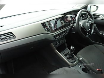 Used Volkswagen Polo 2018 for sale - 79577807: Photo