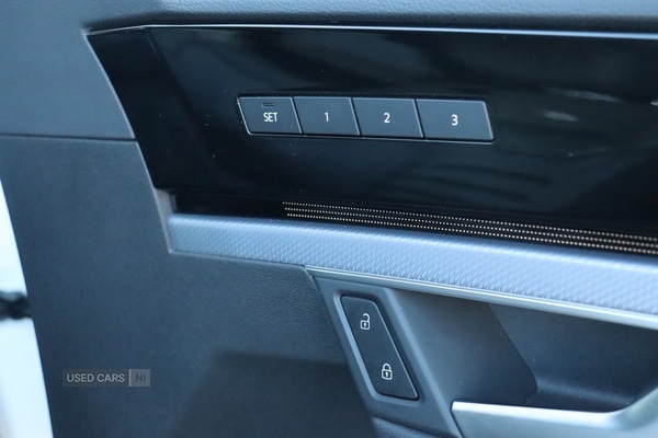 Used Volkswagen Touareg 2021 for sale - 77794717: Photo 31