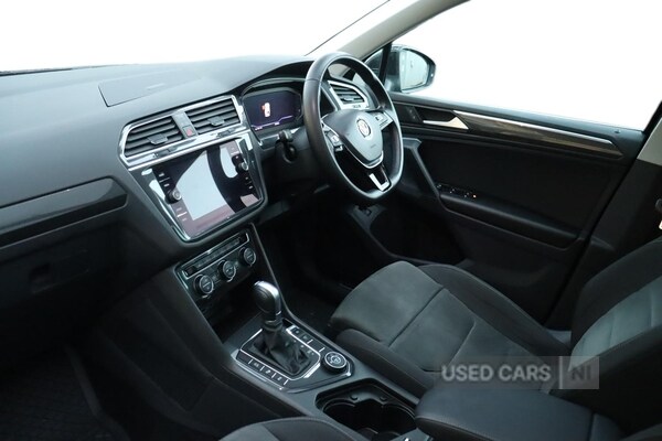 Used Volkswagen Tiguan 2019 for sale - 77684552: Photo 2