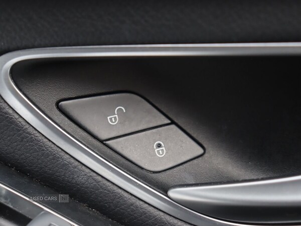 Used Mercedes-Benz GLC 2018 for sale - 76228430: Photo 29