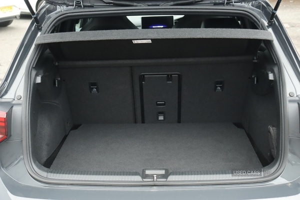 Used Volkswagen Golf 2024 for sale - 77940977: Photo 10