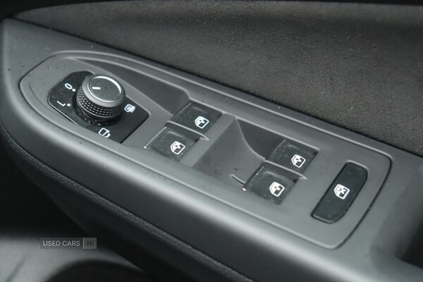 Used Volkswagen Golf 2024 for sale - 77940977: Photo 30