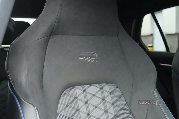 Used Volkswagen Golf 2024 for sale - 77940977: Photo 32