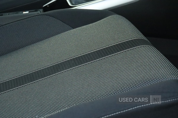 Used Volkswagen T-Roc 2023 for sale - 78215370: Photo 22