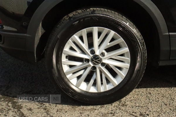 Used Volkswagen T-Roc 2023 for sale - 78215370: Photo 24