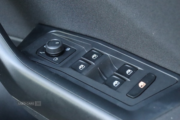 Used Volkswagen T-Roc 2023 for sale - 78215370: Photo 29