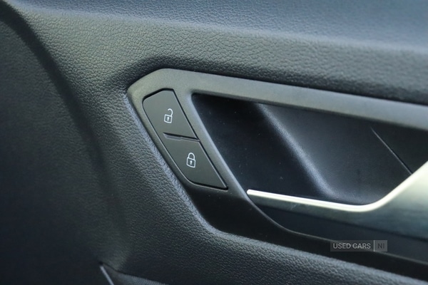 Used Volkswagen T-Roc 2023 for sale - 78215370: Photo 30