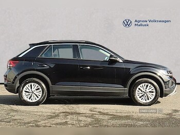 Used Volkswagen T-Roc 2023 for sale - 78215370: Photo