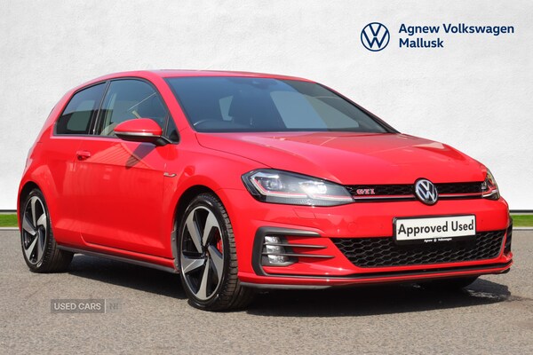 Used Volkswagen Golf 2019 for sale - 75590264: Photo 1