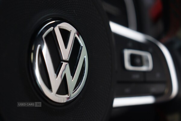 Used Volkswagen Golf 2019 for sale - 75590264: Photo 31