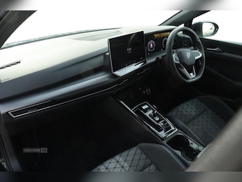 Used Volkswagen Golf 2025 for sale - 78831116: Photo
