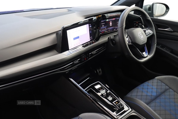 Used Volkswagen Golf 2024 for sale - 76646846: Photo 2