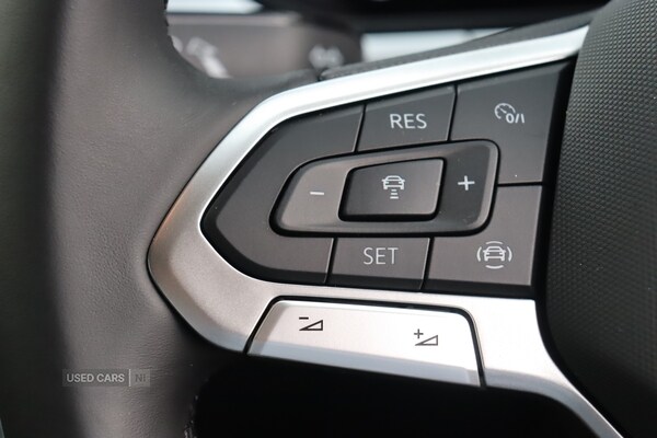 Used Volkswagen T-Roc 2024 for sale - 75979105: Photo 17