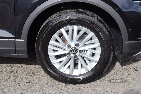 Used Volkswagen T-Roc 2024 for sale - 75979105: Photo 2