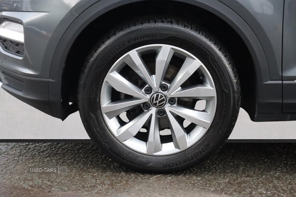 Used Volkswagen T-Roc 2021 for sale - 77387916: Photo 5