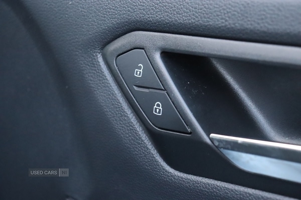 Used Volkswagen T-Roc 2025 for sale - 77292320: Photo 30