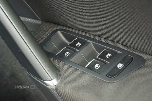 Used Volkswagen Golf 2017 for sale - 78116715: Photo 30