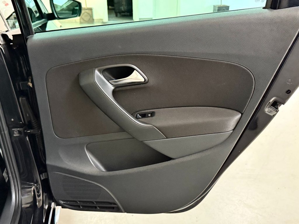 Used Volkswagen Polo 2011 for sale - 78110493: Photo 34