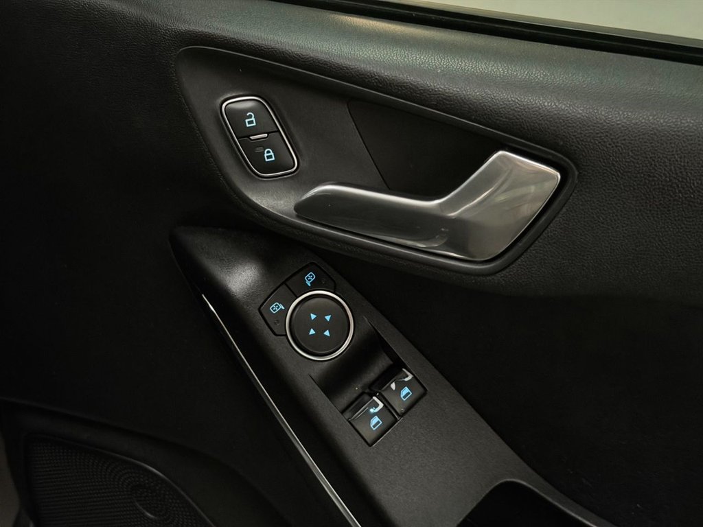 Used Ford Fiesta 2018 for sale - 77919835: Photo 37