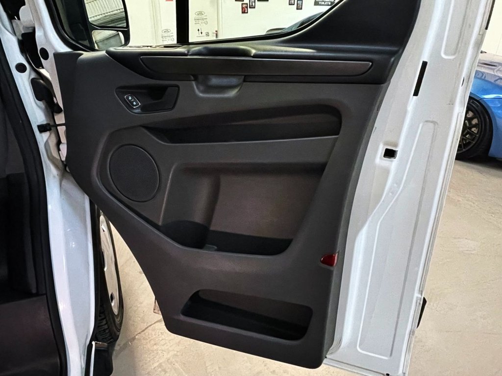 Used Ford Tourneo Custom 2022 for sale - 77936035: Photo 28