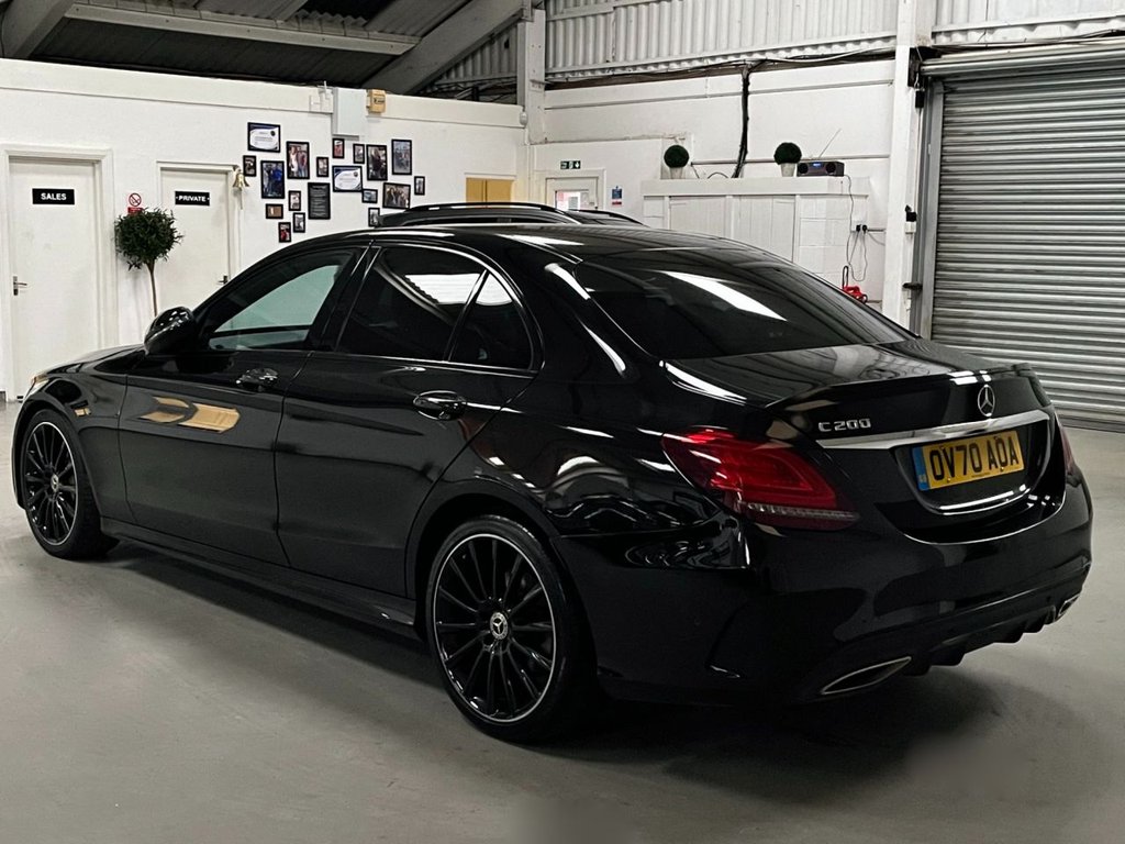 Used Mercedes-Benz C Class 2020 for sale - 77332520: Photo 2