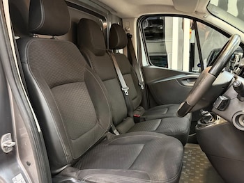 Used Vauxhall Vivaro 2016 for sale - 79563251: Photo