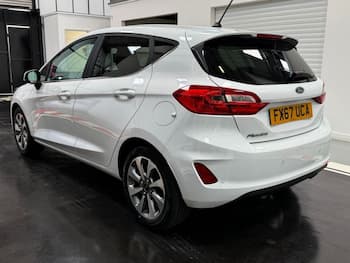 Used Ford Fiesta 2017 for sale - 79764157: Photo