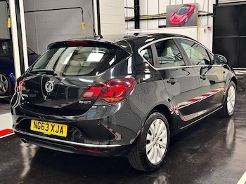 Used Vauxhall Astra 2014 for sale - 79423114: Photo