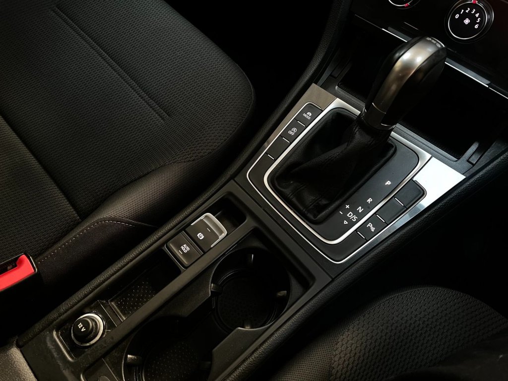 Used Volkswagen Golf 2018 for sale - 77332521: Photo 30