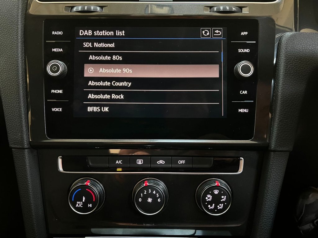 Used Volkswagen Golf 2018 for sale - 77332521: Photo 31