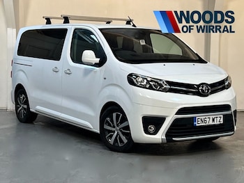 Used Toyota PROACE CITY Verso 2018 for sale - 77332498: Photo