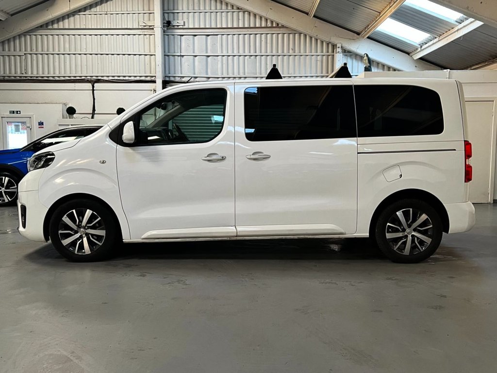 Used Toyota PROACE CITY Verso 2018 for sale - 77332498: Photo 2