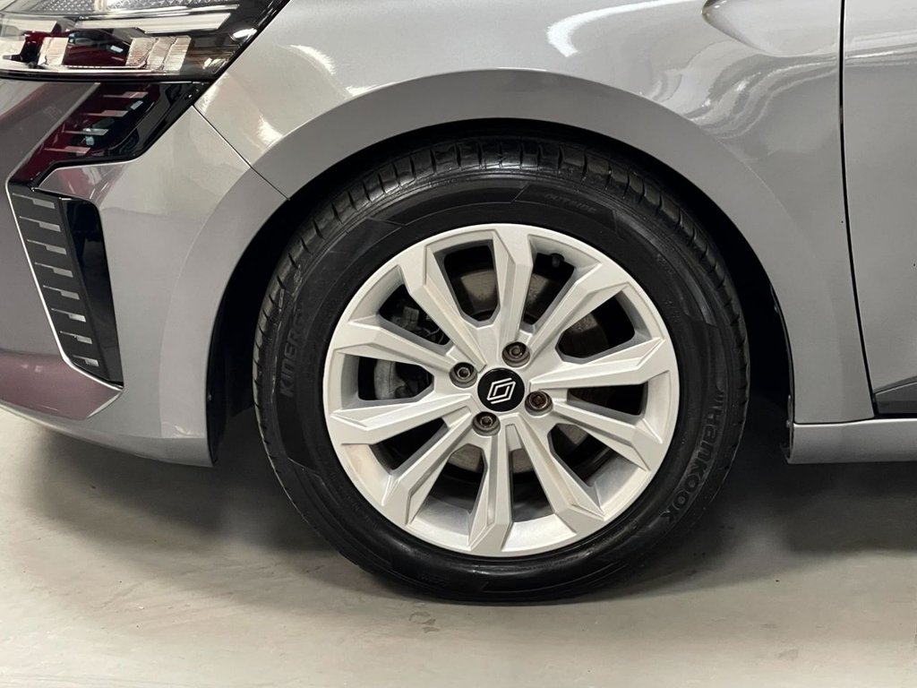 Used Renault Clio 2024 for sale - 77332508: Photo 23