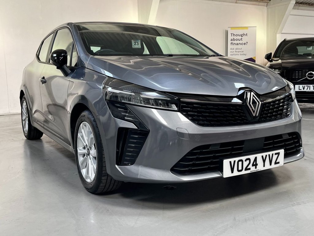 Used Renault Clio 2024 for sale - 77332508: Photo 34