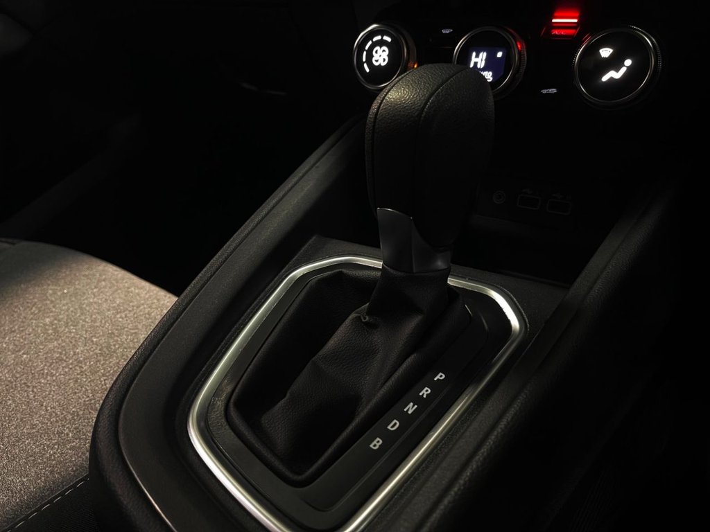 Used Renault Clio 2024 for sale - 77332508: Photo 44